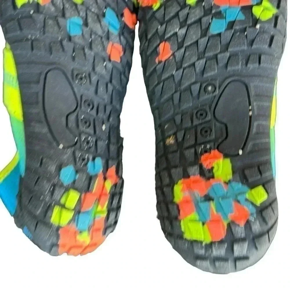 UBFEN kids Unisex  Water Shoes Aqua Swim Beach Sports  SZ EU 32/  1 Big Kid US